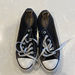 Converse black us 8